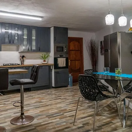 Casa Lola 度假居 洛斯雷尔雷赫斯